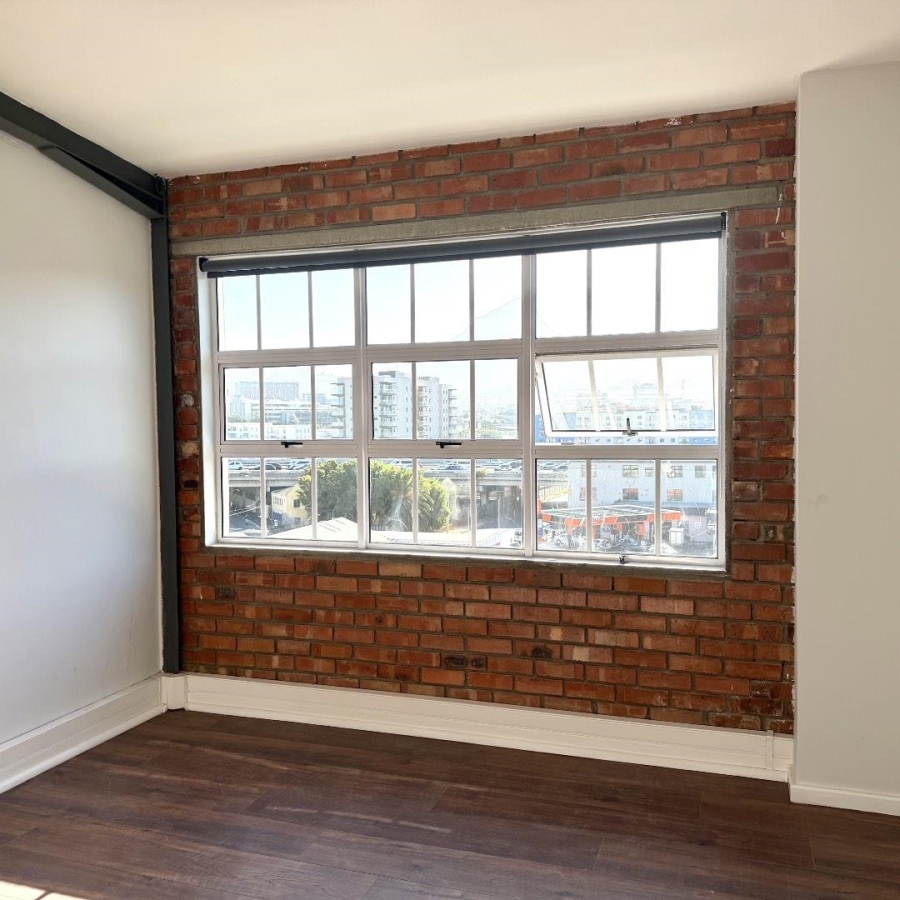 To Let 3 Bedroom Property for Rent in Zonnebloem Western Cape